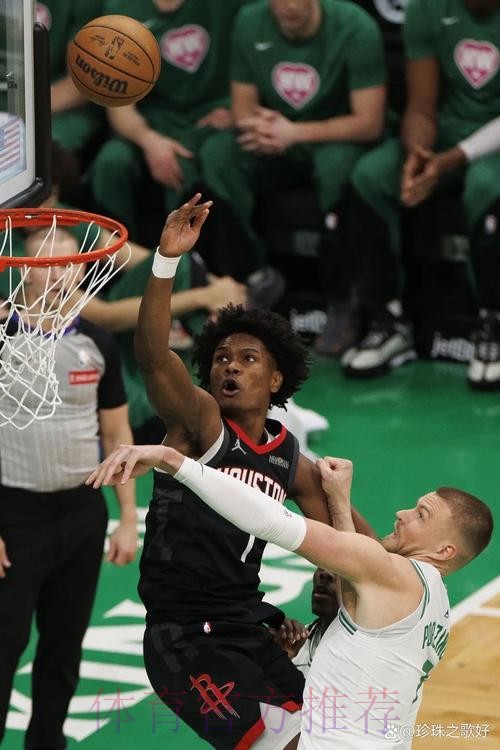 阿门全场31分13篮板6助攻，命中9次罚球创个人生涯新高